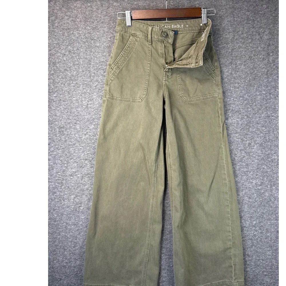 American Eagle Super High-Rise Baggy Wide Leg Pants Olive Green Size 000 XXS EUC